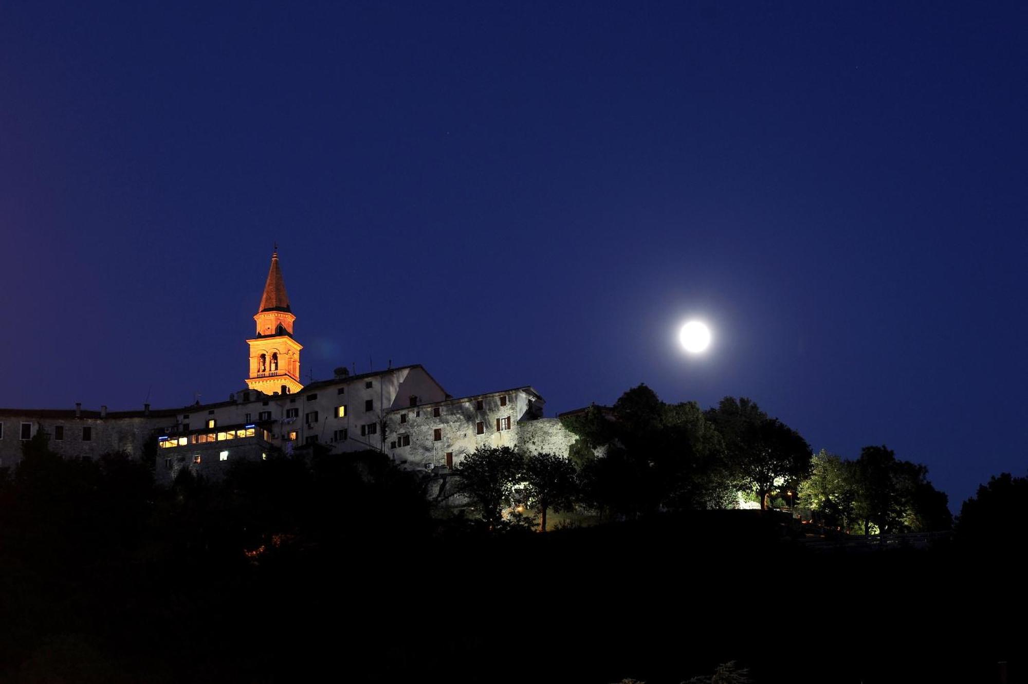 Boutique Hotel Vela Vrata Buzet Kültér fotó